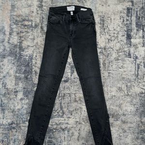 Frame black skinny jeans